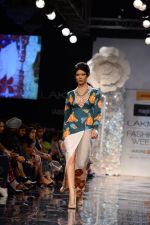 Model walk the ramp for Masaba Gupta at Lakme Fashion Week Winter Festive 2014 Day 1 on 19th Aug 2014 (1074)_53f4604502bdb.JPG
