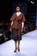 Model walk the ramp for Surendry at Lakme Fashion Week Winter Festive 2014 Day 2 on 20th Aug 2014  (58)_53f48287de831.JPG