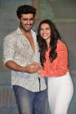 Deepika Padukone, Arjun Kapoor at Shake Your Bootiya Song Launch from the film Finding Fanny in Sheesha Sky Lounge on 21st Aug 2014  (43)_53f74f53ac88e.JPG