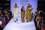 Konkona Sen Sharma walk the ramp for Alavila at Lakme Fashion Week Winter Festive 2014 Day 3 on 21st Aug 2014 (261)_53f73ee7640fb.JPG