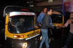 Emraan Hashmi at Raja Natwarlal special screening for Rickshaw Drivers in Mumbai on 23rd Aug 2014 (5)_53f9de3f6d3c1.JPG