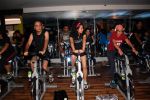 at Gold Gym Super Spin Contest in Bandra, Mumbai on 23rd Aug 2014 (115)_53f9d7e7d711c.JPG