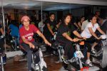 at Gold Gym Super Spin Contest in Bandra, Mumbai on 23rd Aug 2014 (116)_53f9d7e9054e1.JPG