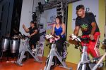 at Gold Gym Super Spin Contest in Bandra, Mumbai on 23rd Aug 2014 (118)_53f9d7eb2c039.JPG