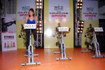 at Gold Gym Super Spin Contest in Bandra, Mumbai on 23rd Aug 2014 (13)_53f9d78b07798.JPG