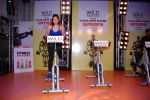 at Gold Gym Super Spin Contest in Bandra, Mumbai on 23rd Aug 2014 (23)_53f9d795d8cf5.JPG