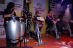 at Gold Gym Super Spin Contest in Bandra, Mumbai on 23rd Aug 2014 (90)_53f9d7cd7ee4e.JPG