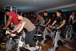 at Gold Gym Super Spin Contest in Bandra, Mumbai on 23rd Aug 2014 (95)_53f9d7d3354f5.JPG