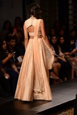 Model walk the ramp for Riddhi Mehra at LFW 2014 Day 6 on 24th Aug 2014 (310)_53fb1223c37ba.JPG