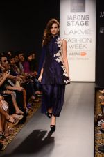 Model walk the ramp for Riddhi Mehra at LFW 2014 Day 6 on 24th Aug 2014 (356)_53fb1255de37d.JPG