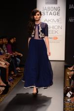 Model walk the ramp for Riddhi Mehra at LFW 2014 Day 6 on 24th Aug 2014 (381)_53fb12724c568.JPG