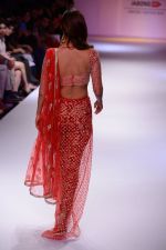 Vaani Kapoor walk the ramp for Payal Singhal at LFW 2014 Day 5 on 23rd Aug 2014 (325)_53faf8d87400d.JPG