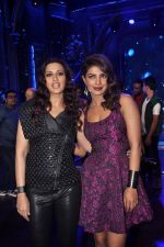 Priyanka Chopra, Sonali bendre on the sets of Cine stars ki khoj on 25th Aug 2014 (166)_53fc9f797475e.JPG