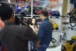 Ameesha Patel launches a toy store in Mumbai on 26th Aug 2014 (187)_53fdd5a1ea235.JPG
