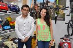 Ameesha Patel launches a toy store in Mumbai on 26th Aug 2014 (203)_53fdd5b0cba21.JPG