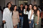 Sheena Sippy, Deanne Panday, Nitesh & Shweta Gupta, Suzzane Roshan at Bespoke vintage launch in Mumbai on 26th Aug 2014_53fdd589d5dea.jpg