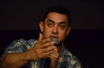 Aamir Khan at pk promotions in Mumbai on 27th Aug 2014 (106)_53fe94cef014a.JPG