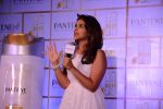 Parineeti Chopra at Pantene promotional event in Mumbai on 27th Aug 2014 (50)_53fe9b0fcdfed.JPG