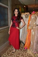 at the launch of Roshni Chopra_s new Fashion Label in Mumbai on 27th Aug 2014 (20)_53fe9ccc18a37.JPG