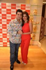 Dabboo Ratnani at Aza store launch in Bandra, Turner Road on 28th Aug 2014 (184)_53fff0225bc15.JPG