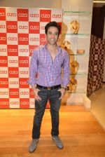 Tusshar Kapoor at Aza store launch in Bandra, Turner Road on 28th Aug 2014 (132)_53fff14d25e5d.JPG