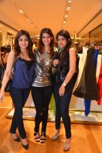 at Aza store launch in Bandra, Turner Road on 28th Aug 2014 (180)_53fff02a80584.JPG
