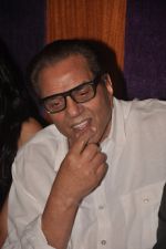 Dharmendra at Double Di Trouble screening in Sunny Super Sound, Mumbai on 29th Aug 2014 (50)_5401e9629fc67.JPG