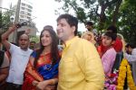 Sonali Bendre, Goldie Behl_s Ganesh visarjan in Mumbai on 30th Aug 2014 (16)_5401e646efad6.JPG