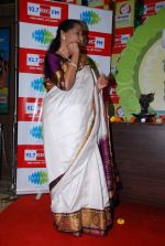 Asha Bhosle at big fm ganesh in Andheri, Mumbai on 1st Sept 2014 (60)_5405679f68137.JPG