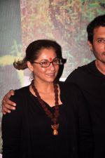 Homi Adajania, Dimple Kapadia at Finding fanny special screening in Mumbai on 1st Sept 2014 (97)_54057351f14d6.JPG