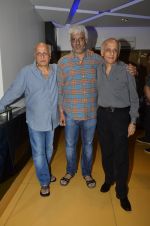 Mahesh Bhatt, Vikram Bhatt, Mukesh Bhatt at Vikram Bhatt_s screening for Creature 3d in Sunny Super Sound on 9th Sept 2014 (24)_54104f603c7f9.JPG