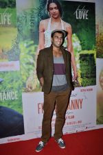Ranveer Singh at Finding Fanny screening for Big B in Sunny Super Sound on 10th Sept 2014 (45)_541148e702b50.JPG