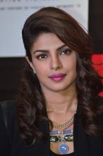 Priyanka Chopra promotes Mary Kom at Reliance outlet in Mumbai on 11th Sept 2014 (23)_5412a02d19a22.JPG