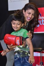Priyanka Chopra promotes Mary Kom at Reliance outlet in Mumbai on 11th Sept 2014 (53)_5412a04804205.JPG