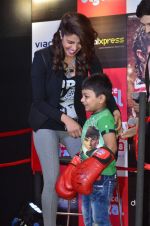 Priyanka Chopra promotes Mary Kom at Reliance outlet in Mumbai on 11th Sept 2014 (58)_5412a04d4ec42.JPG