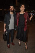 Sonam Kapoor & Fawad Khan snapped at Airport in Mumbai on 11th Sept 2014 (6)_54129f77c5ceb.JPG