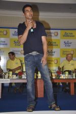 Akshay Kumar at Donate Your Calories Sugarfree Campaign in Mumbai on 13th Sept 2014 (21)_54150851d5a46.JPG