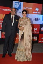 Sridevi, Boney Kapoor at Micromax Siima day 1 red carpet on 12th Sept 2014 (13)_54153ecbd9be4.JPG