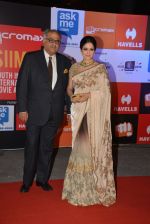 Sridevi, Boney Kapoor at Micromax Siima day 1 red carpet on 12th Sept 2014 (8)_54153ec66753a.JPG