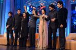 Abhishek Bachchan, Shahrukh Khan,Deepika Padukone, Boman Irani, Vivaan Shah,Sonu Sood, Farah Khan at the Audio release of Happy New Year on 15th Sept 20 (328)_54184d039c45e.JPG