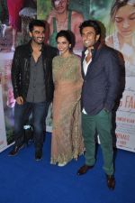Arjun Kapoor, Deepika Padukone, Ranveer Singh at Finding Fanny success bash in Bandra, Mumbai on 15th Sept 2014 (170)_5417e85bd826d.JPG