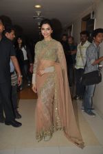 Deepika Padukone at the Audio release of Happy New Year on 15th Sept 2014 (171)_541851dc6612d.JPG