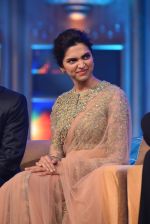 Deepika Padukone at the Audio release of Happy New Year on 15th Sept 2014 (364)_541851fa83817.JPG