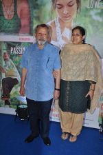 Pankaj Kapur, Supriya Pathak at Finding Fanny success bash in Bandra, Mumbai on 15th Sept 2014 (115)_5417eb678d2c5.JPG