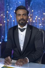 Remo D Souza at the grand finale of Jhalak Dikhhla Jaa in Filmistan, Mumbai on 18th Sept 2014 (142)_541c1b3b0d5a2.JPG