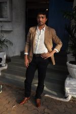 Irrfan Khan snapped in Olive on 20th Sept 2014 (109)_541eb4f1ae35f.JPG