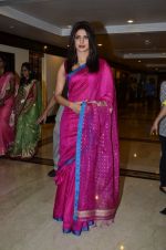 Priyanka Chopra at Priyadarshni academy in Trident, Mumbai on 20th Sept 2014 (111)_541e62eeb79dc.JPG