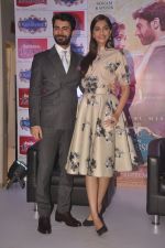 Sonam Kapoor & Fawad Khan promote Khoobsurat at Reliance Trends in Mumbai on 19th Sept 2014 (60)_541e63999a7a2.JPG