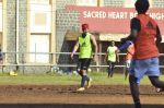 Ranbir Kapoor plays football in Sacred Heart Boys high School Khar, Mumbai on 21st Sept 2014(45)_541fcda5d8600.JPG