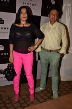Aarti Surendranath, Kailash Surendranath at Simone store launch in Mumbai on 26th Sept 2014(962)_542694ad14a56.JPG